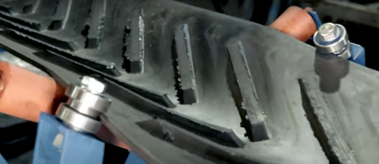 Belt Roller Conveyors with Chevron Profile